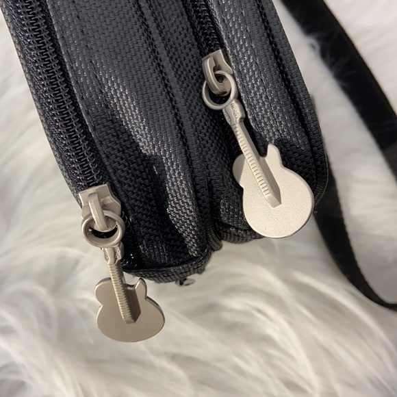 Rolling Stone CD & Player Case/Crossbody Bag - Picture 3 of 6